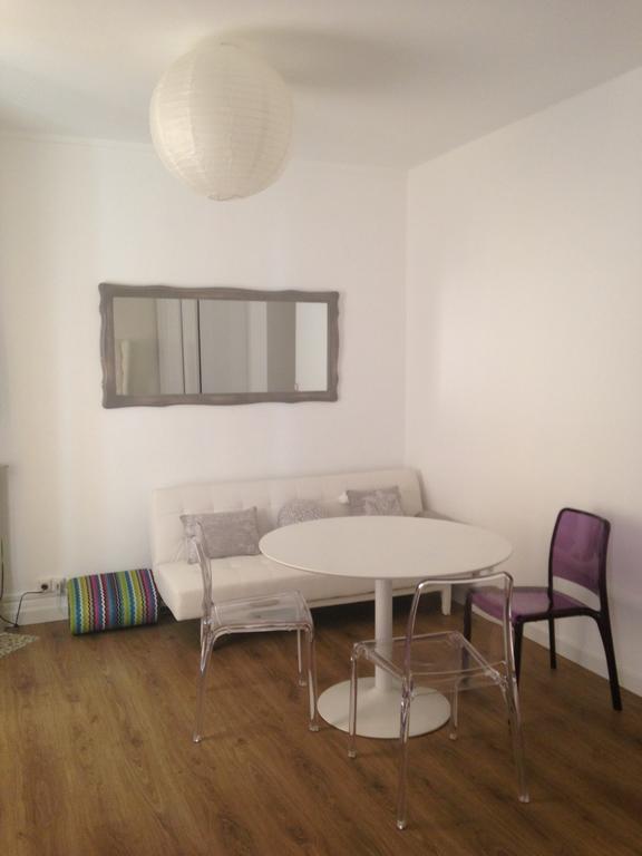 Les Abeilles Beausoleil Apartamento Habitación foto